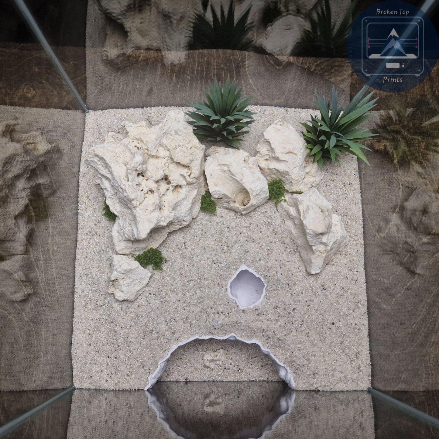 Atlantis Crest Aquarium Terrarium Cave Hideout for Fish Shrimp and Reptiles Mythic Rock Tunnel Decor for Aquascaping Tanks