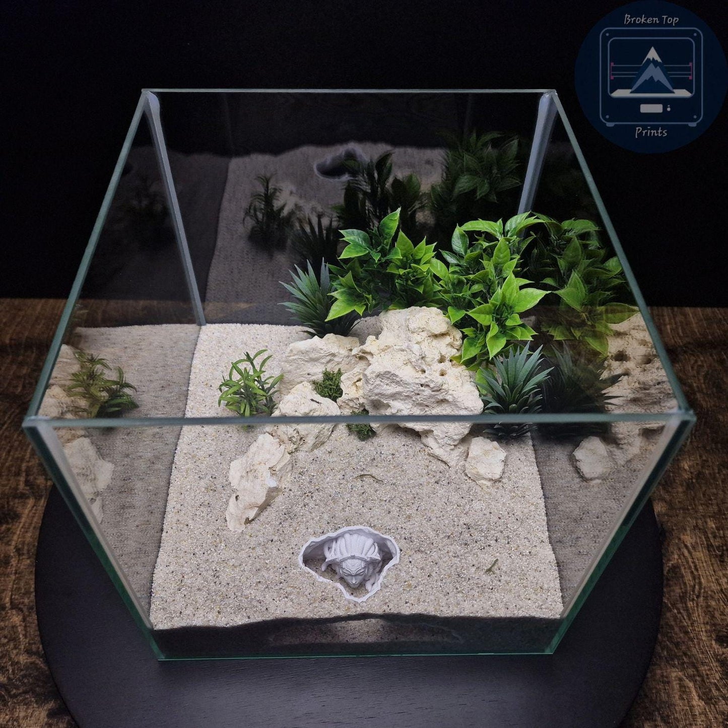 Medusa’s Lair – Aquarium & Terrarium Cave Hideout for Fish, Shrimp, and Reptiles | Mythical Gorgon Face Tunnel Decor for Aquascaping