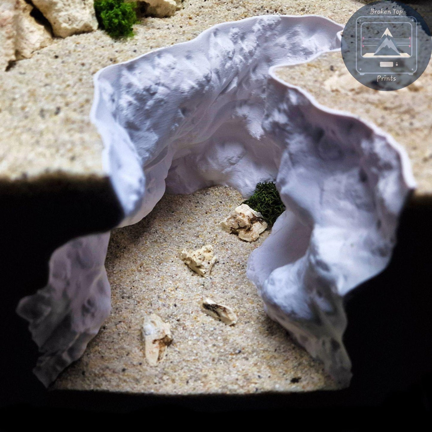Underground Tunnel Cave Hardscape Decor | Substrate Stone Rift Hideout, Burrow Shelter, Sculpted Terrain Cave – Silent Rift